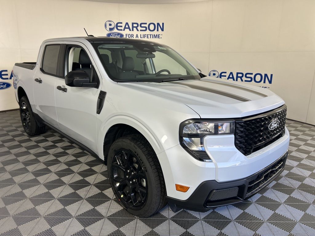 2025 Ford Maverick XLT photo 3
