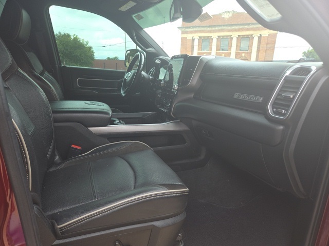 2022 Ram 2500 Laramie photo 13