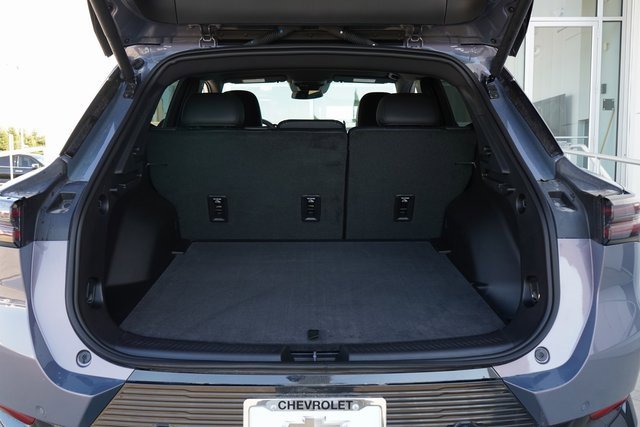 2025 Chevrolet Equinox EV 1LT photo 8