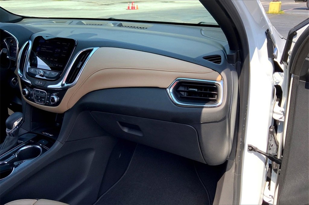 2022 Chevrolet Equinox Premier photo 16