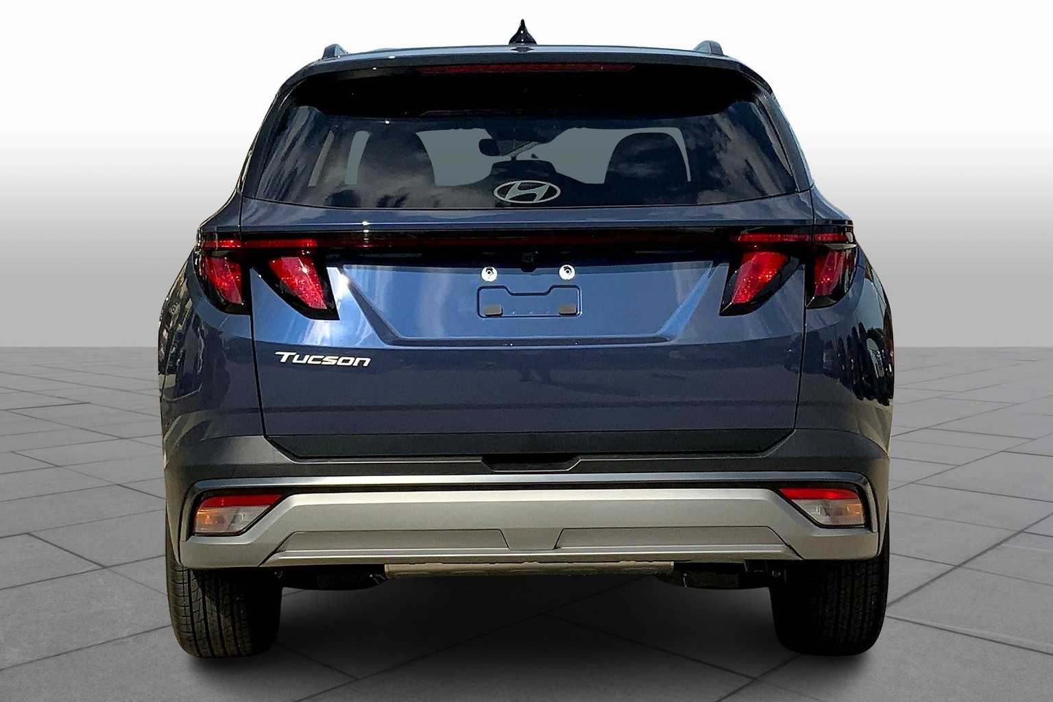 2025 Hyundai Tucson SEL Sport photo 3