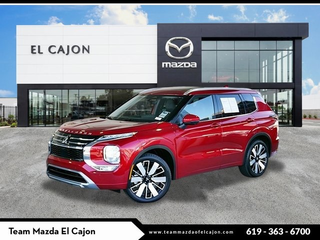 2025 Mitsubishi Outlander SEL's photo