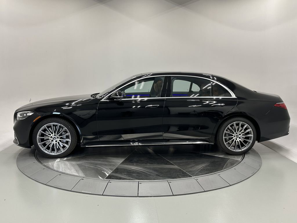 2026 Mercedes Benz S 580 4MATIC photo 4
