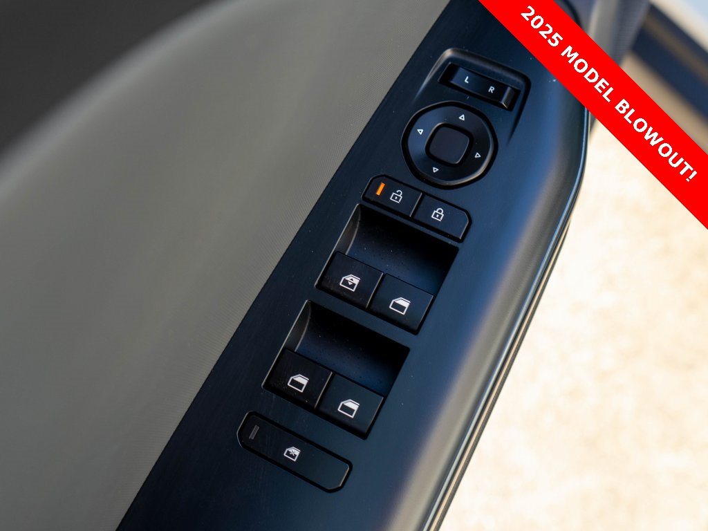 2025 Kia K4 LX photo 14