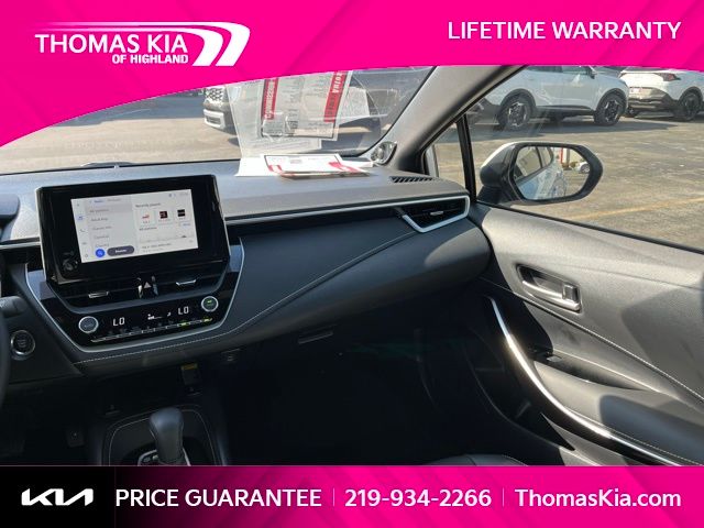 2025 Toyota Corolla XSE photo 28