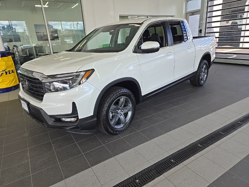 2023 Honda Ridgeline RTL photo 4