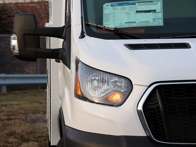 2024 Ford Transit photo 4