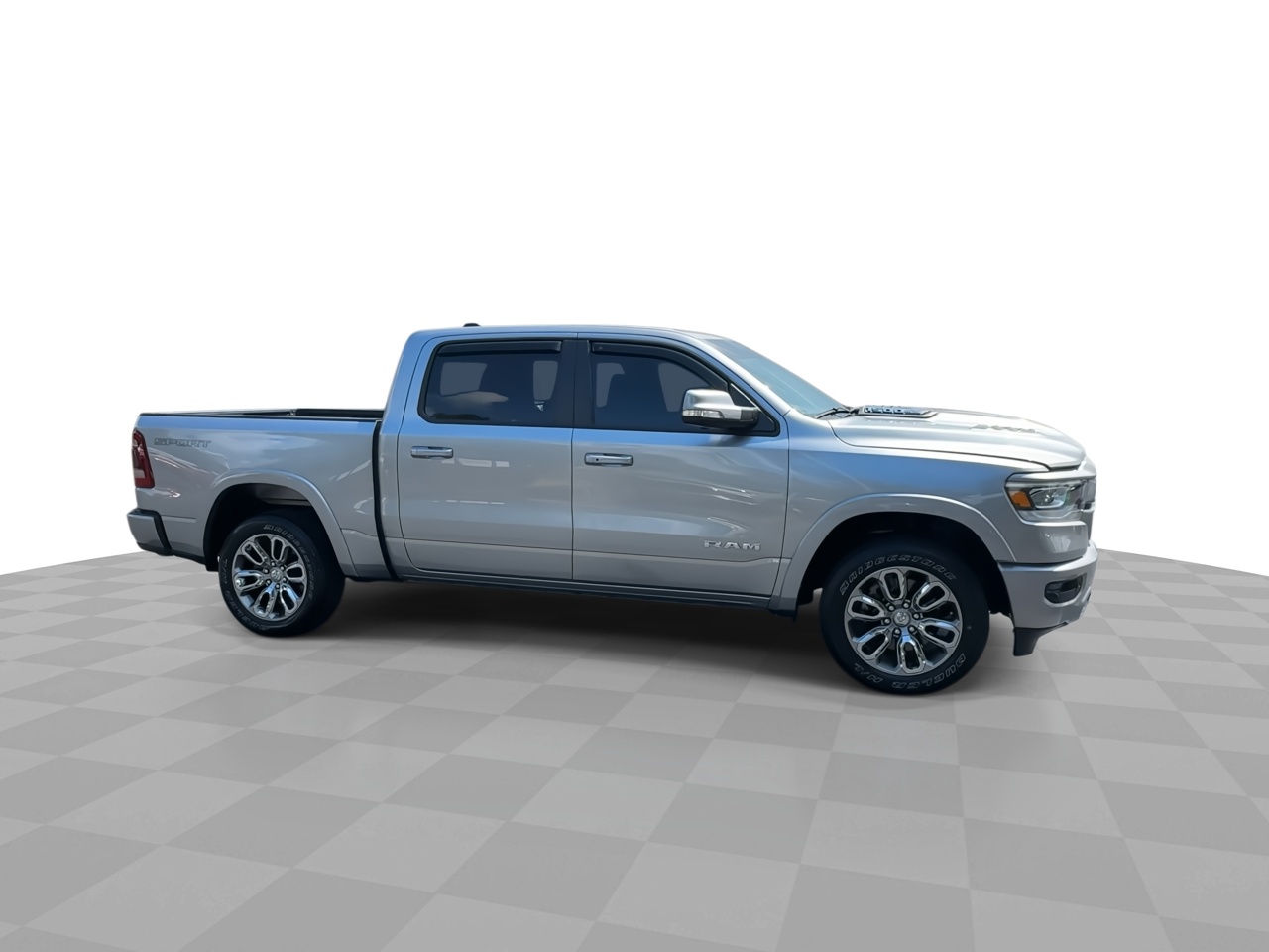 2022 Ram 1500 Laramie photo 2