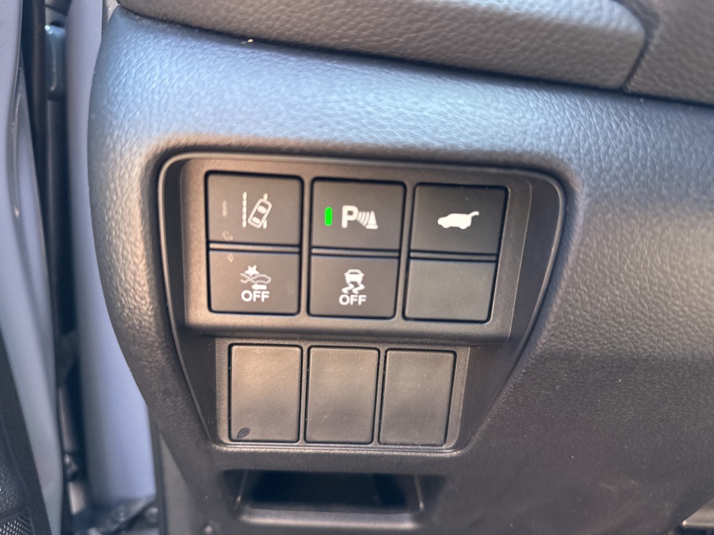 2022 Honda CR-V Hybrid Touring photo 26
