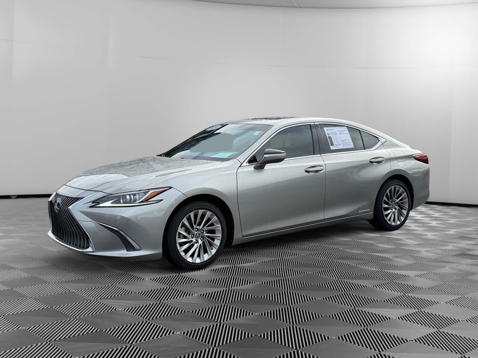 2019 Lexus ES Hybrid 300h Luxury