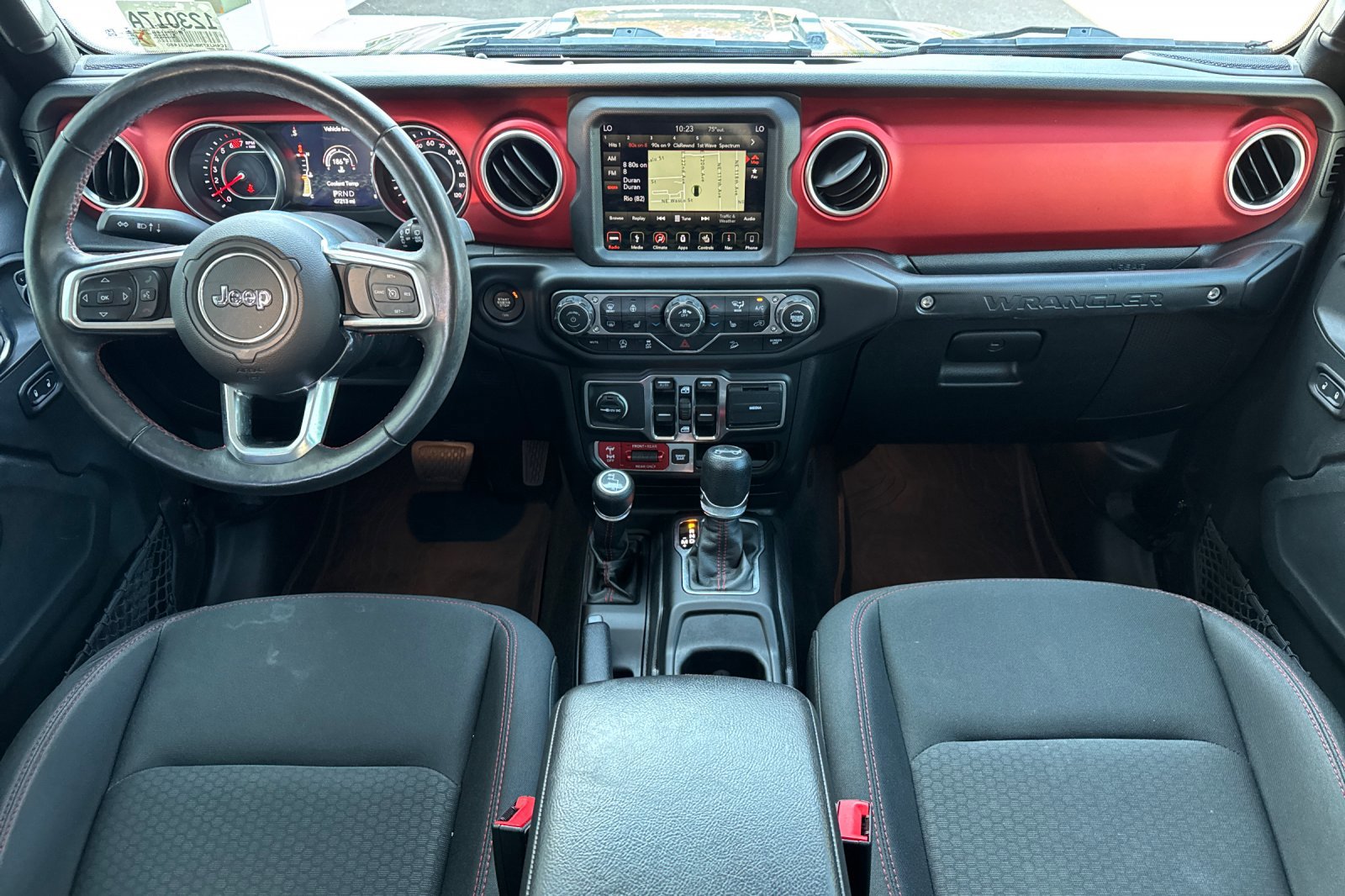 2018 Jeep Wrangler Unlimited Rubicon photo 12