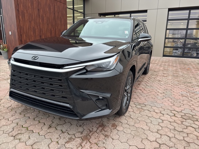 2026 Lexus TX 350 Premium photo 2