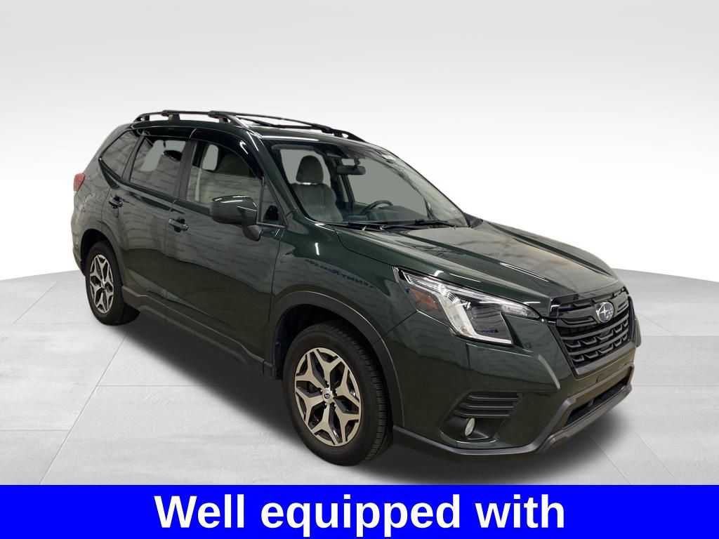 2023 Subaru Forester Premium photo 3