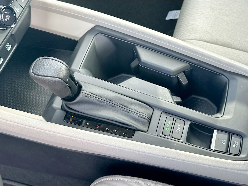 2025 Honda Accord SE photo 12
