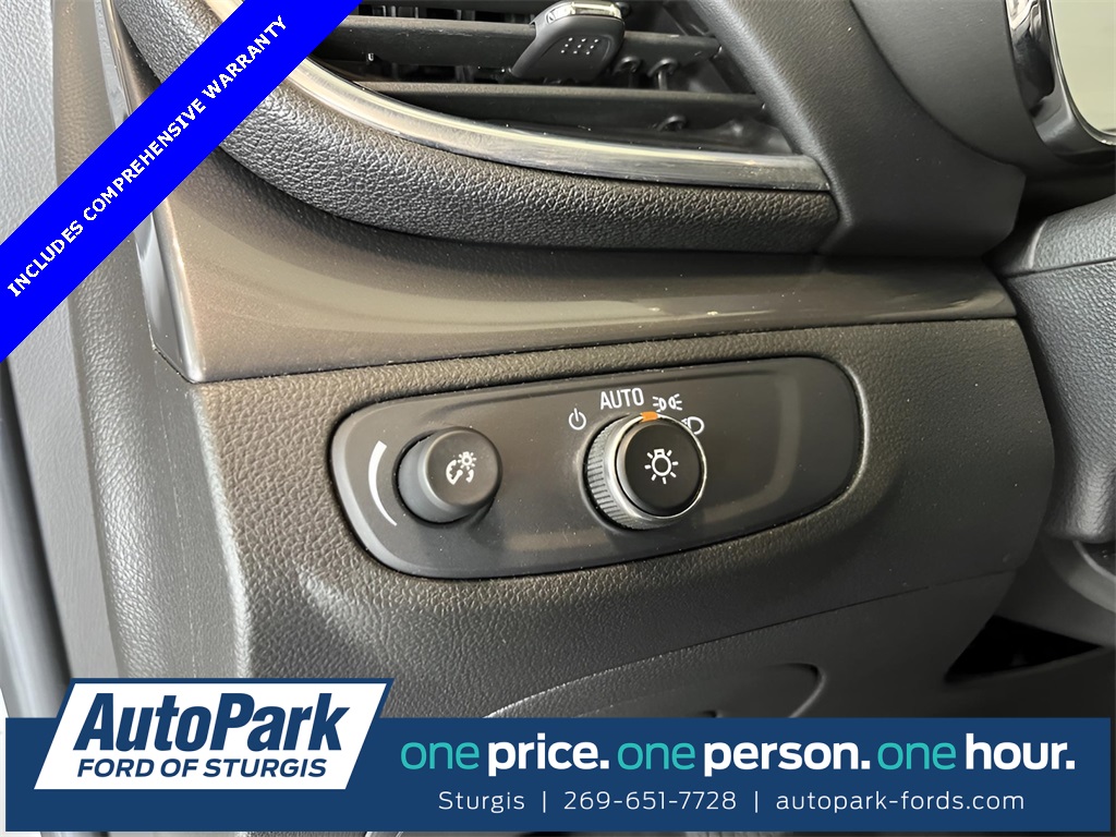 2017 Buick Encore Preferred photo 17