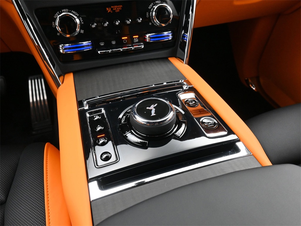 2026 Rolls Royce Cullinan RR photo 13