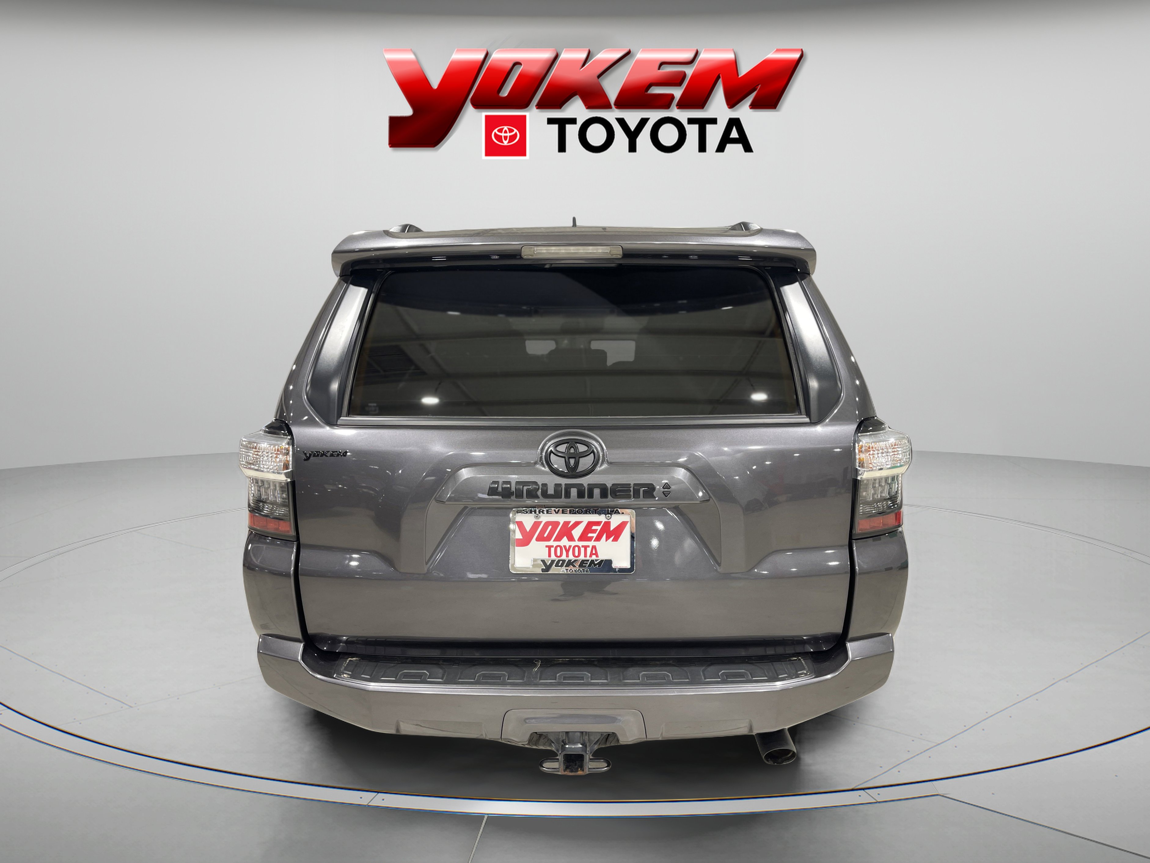 2021 Toyota 4Runner SR5 Premium photo 3