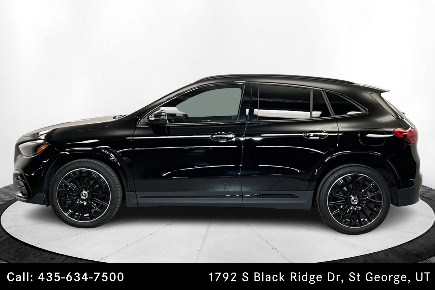 2025 Mercedes Benz GLA 250 photo 2