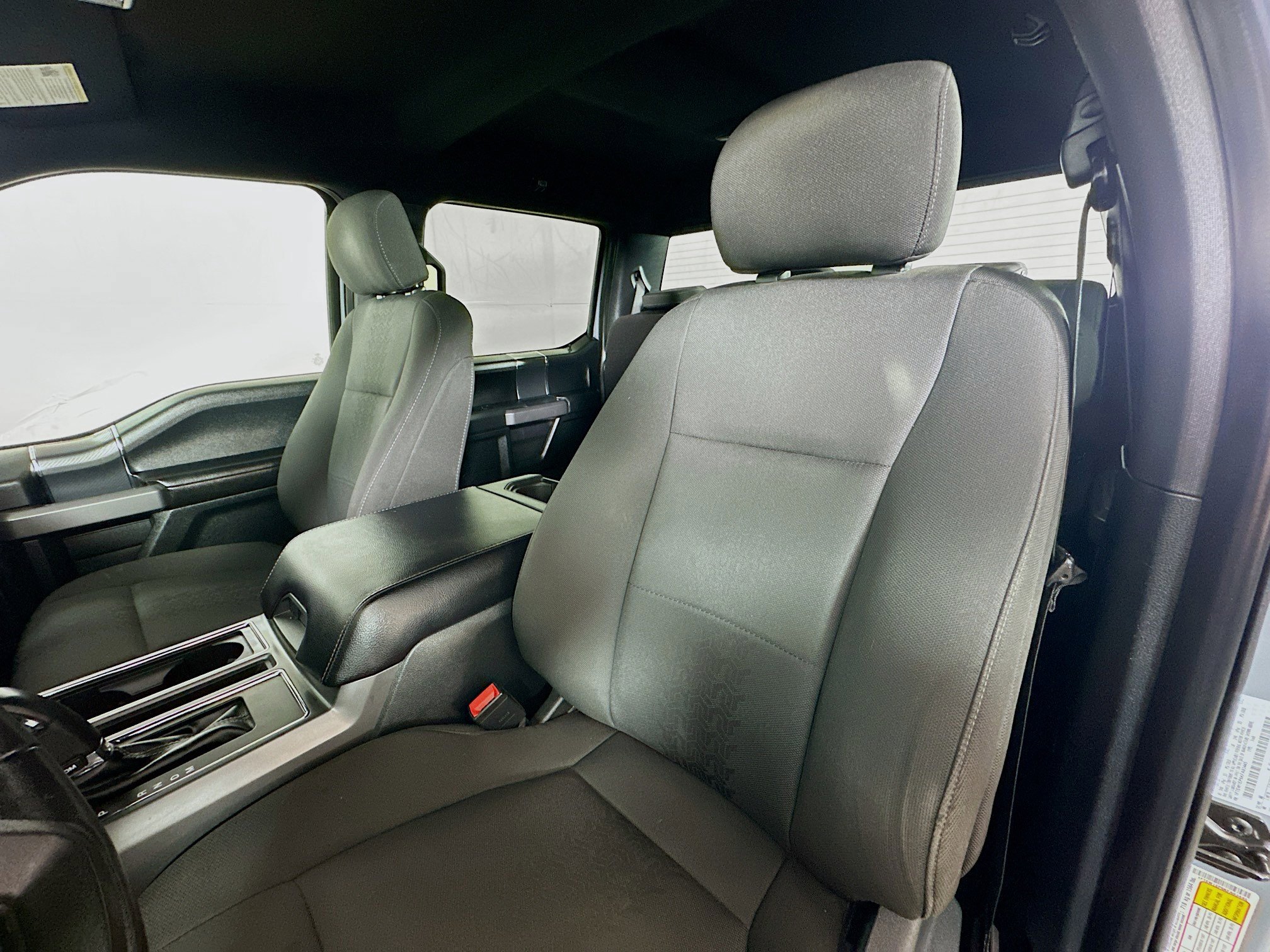 2019 Ford F-150 XLT photo 19
