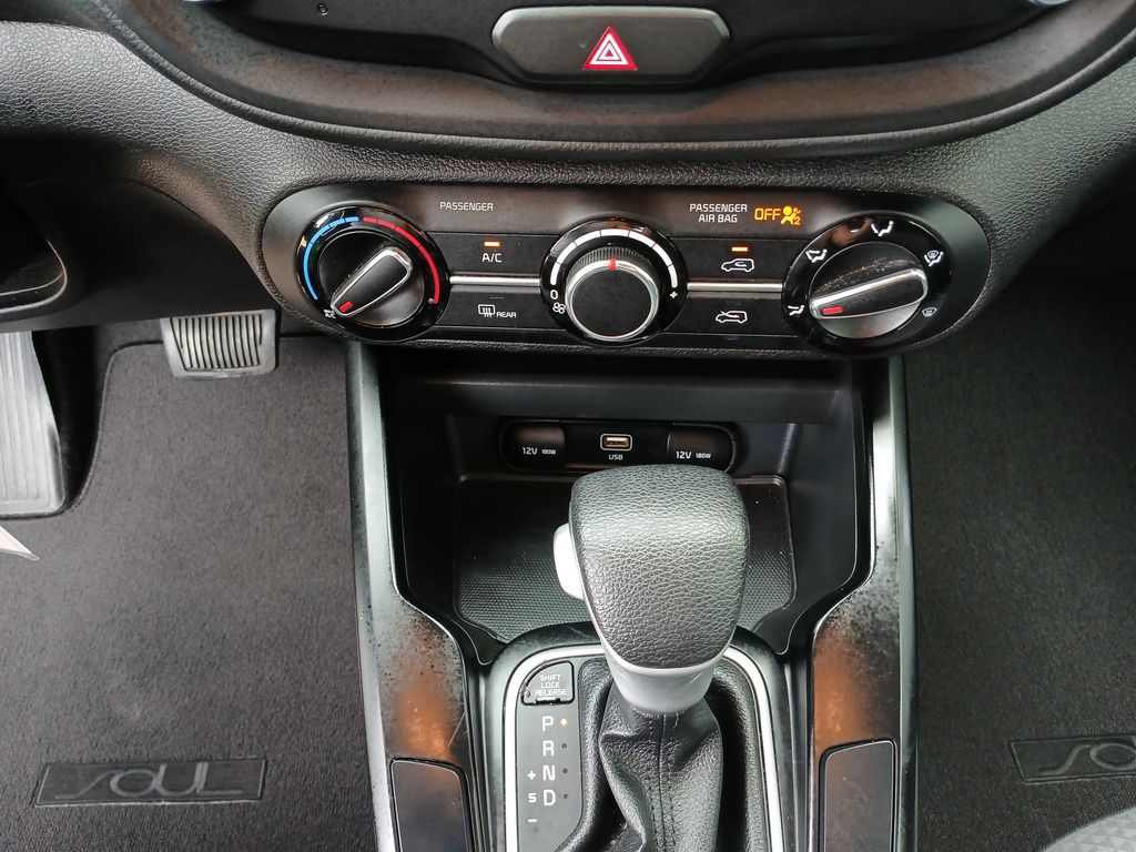 2023 Kia Soul LX photo 34