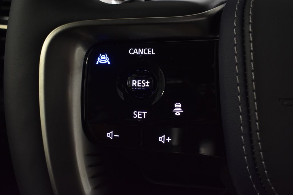 2026 Infiniti QX80 Sensory photo 19