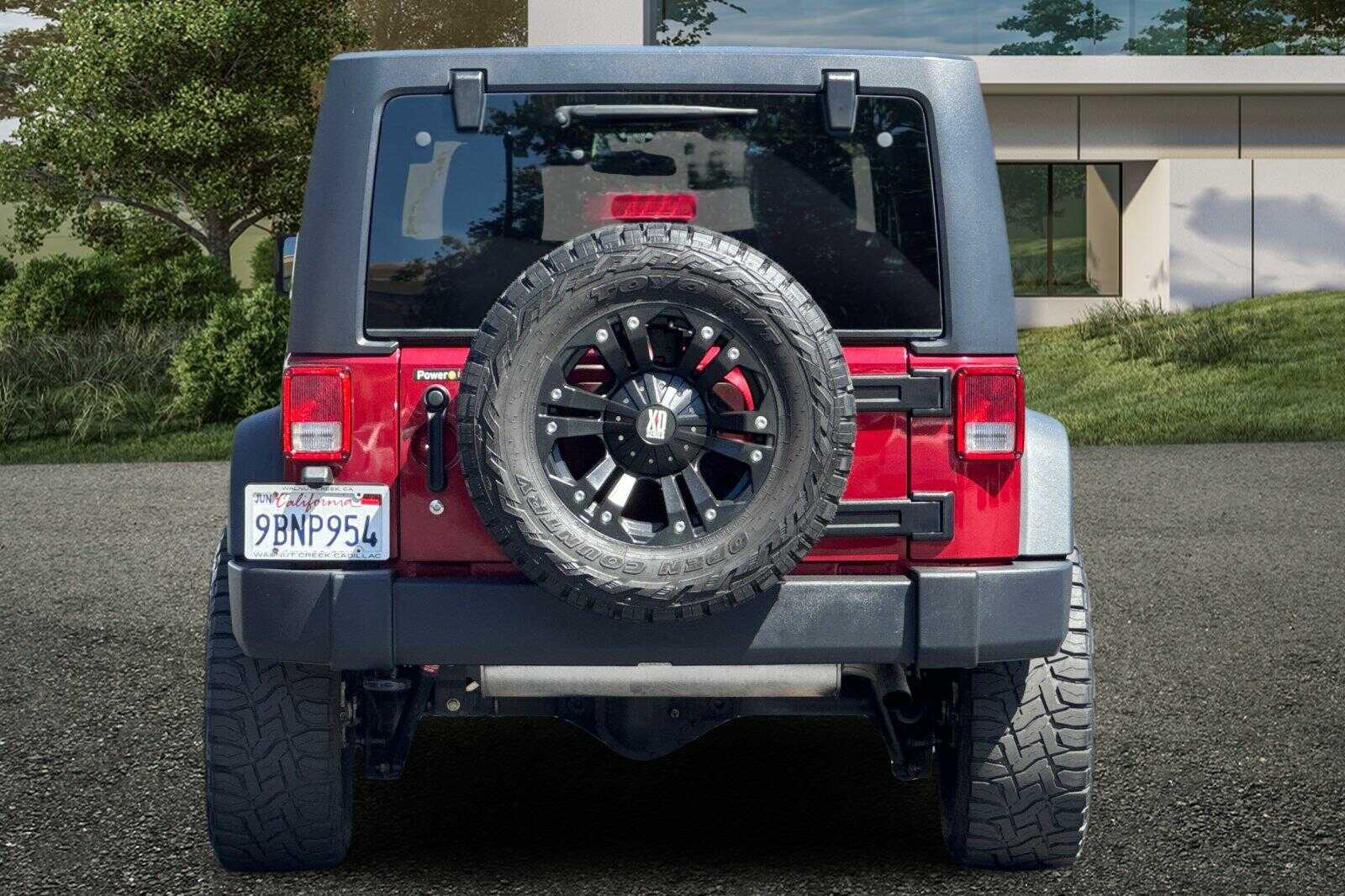 2012 Jeep Wrangler Unlimited Sport photo 4