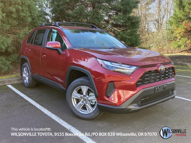 2025 Toyota RAV4 XLE