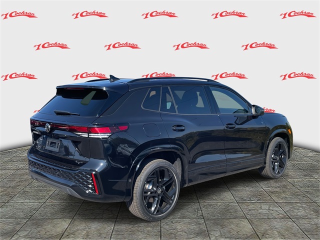 2025 Volkswagen Tiguan SE R-Line Black photo 2