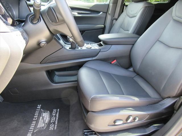 2025 Cadillac XT5 Premium Luxury photo 17