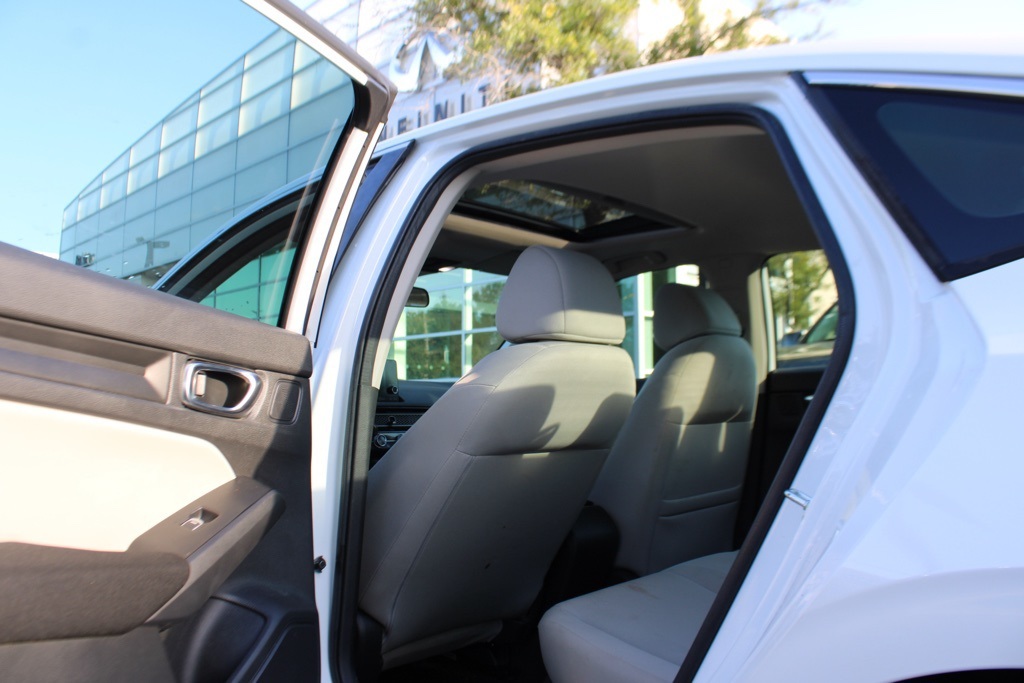 2022 Honda Civic EX photo 19