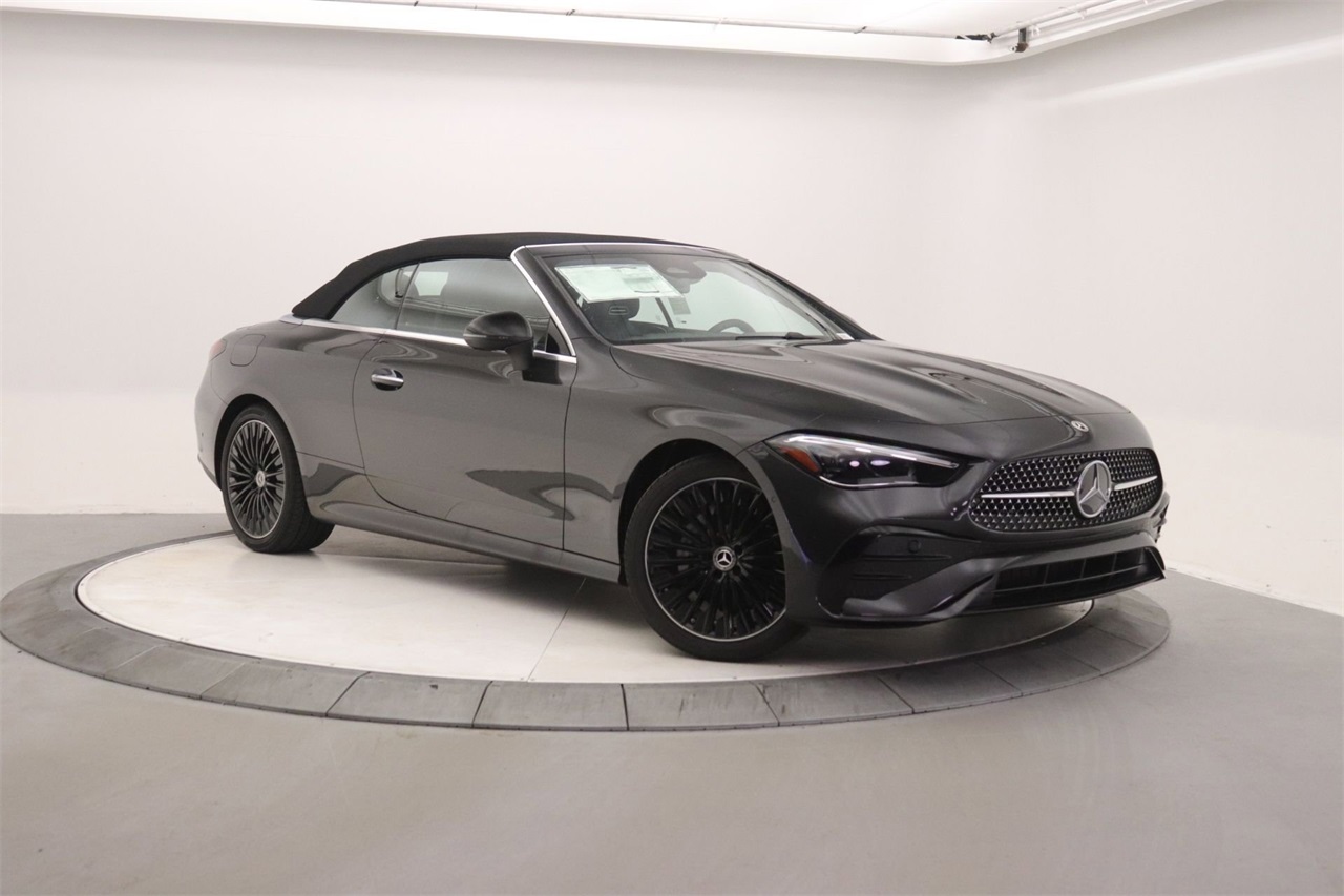 2026 Mercedes-Benz CLE CLE 300's photo