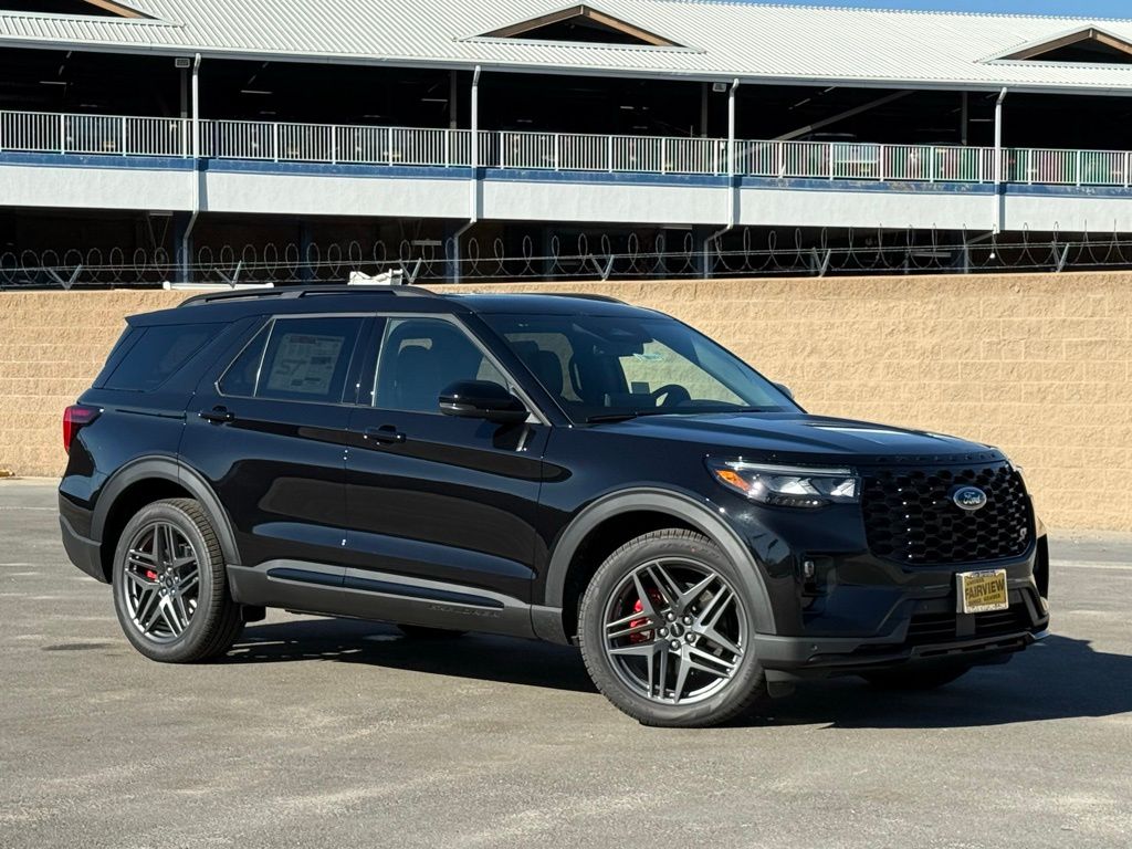 2026 Ford Explorer ST's photo