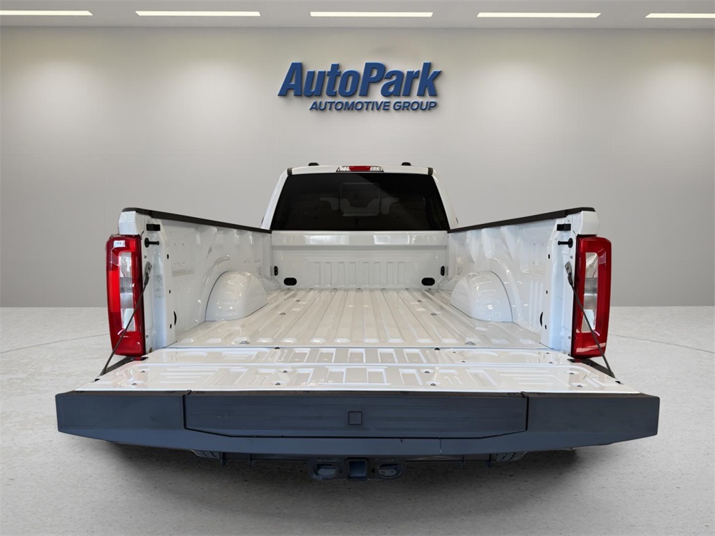 2026 Ford F-350 XL photo 4