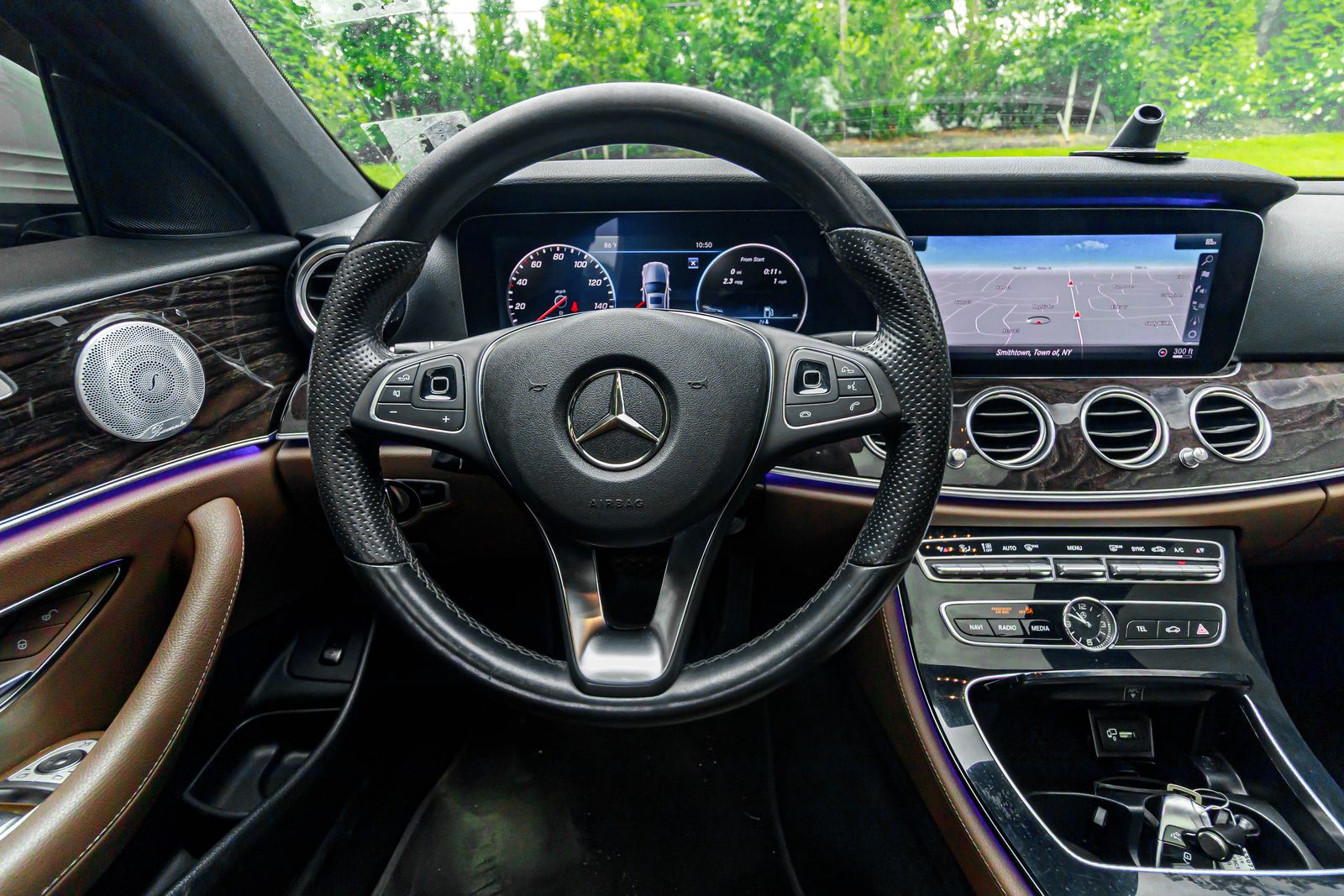 2018 Mercedes Benz E 300 photo 18