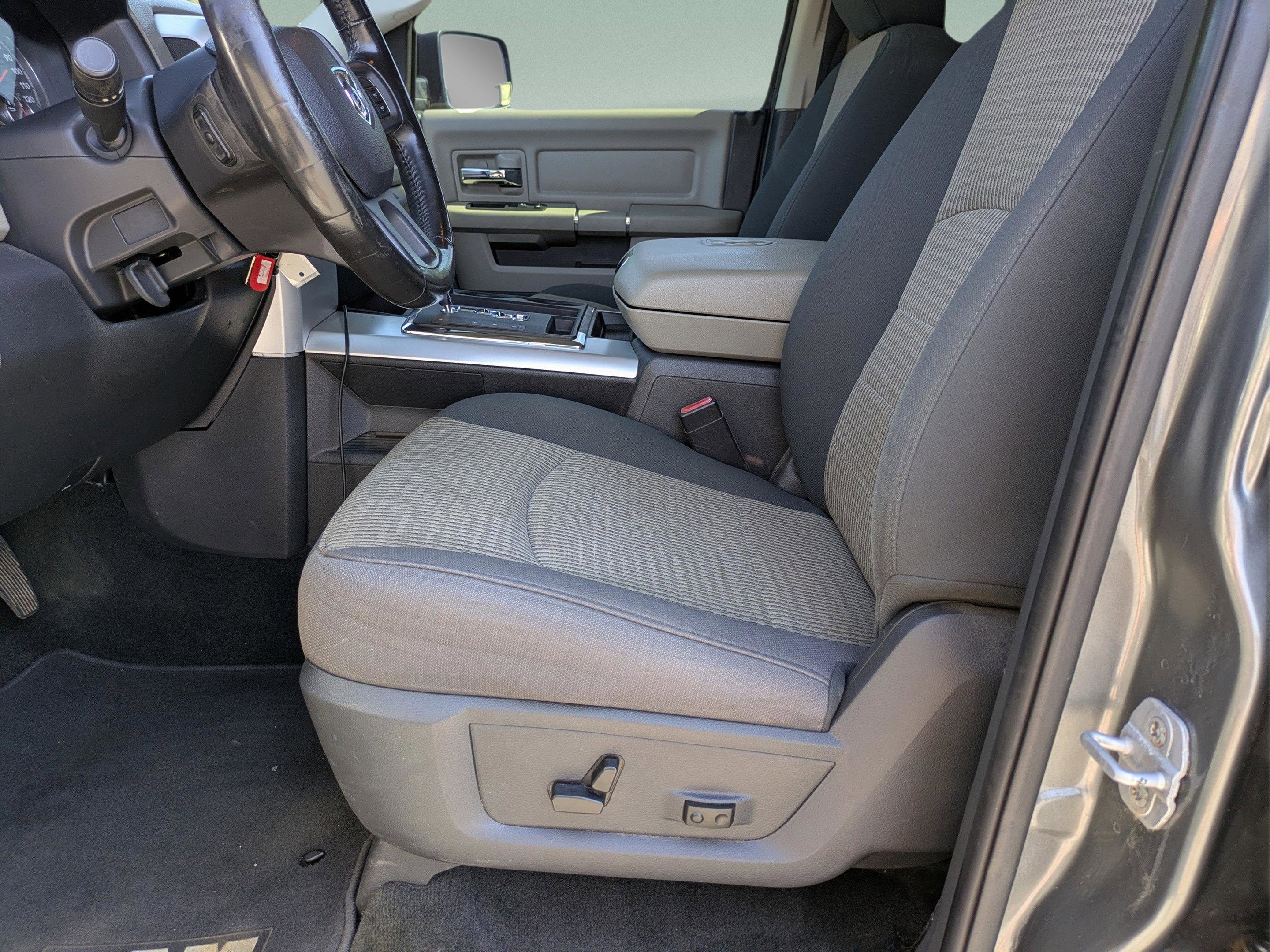 2012 Ram 1500 Big Horn photo 18