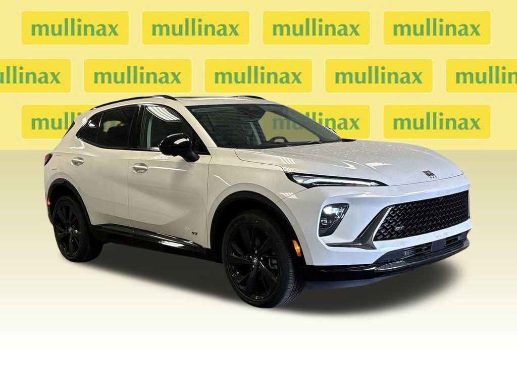 2025 Buick Envision Sport Touring's photo