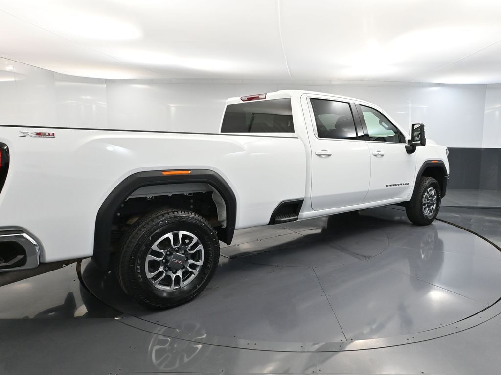 2024 Gmc Sierra HD SLE photo 4
