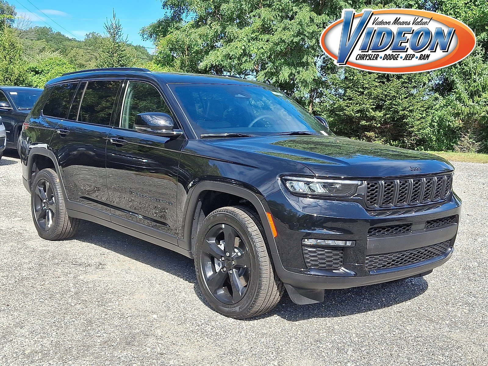 2025 Jeep Grand Cherokee L Limited's photo