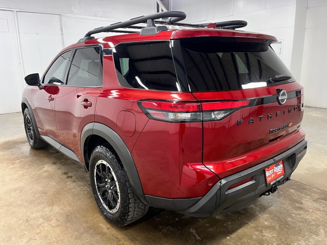 2023 Nissan Pathfinder Rock Creek photo 3