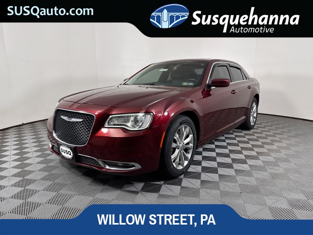 Used 2017 Chrysler 300 Limited with VIN 2C3CCARG6HH541883 for sale in Willow Street, PA