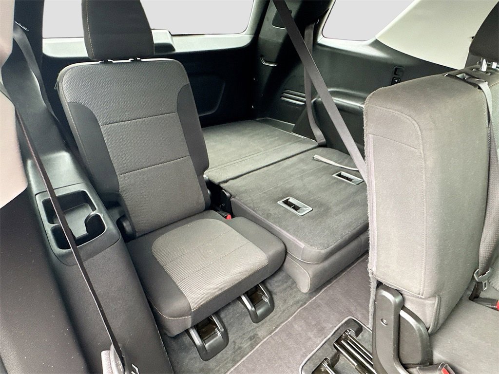 2021 Chevrolet Traverse LS photo 26