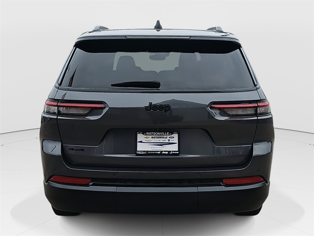 2024 Jeep Grand Cherokee Altitude photo 4
