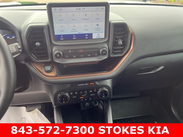 2024 Ford Bronco Sport Outer Banks photo 12