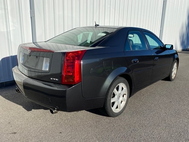 2005 Cadillac CTS Base photo 2