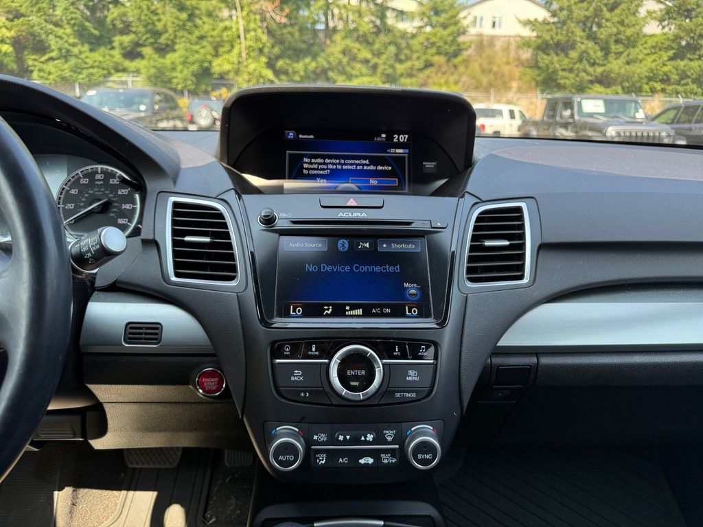 2017 Acura RDX Advance photo 13
