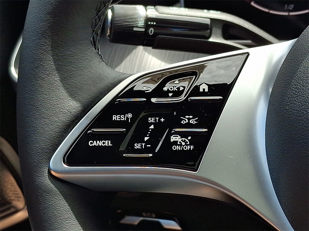 2025 Mercedes Benz C 300 4MATIC photo 15