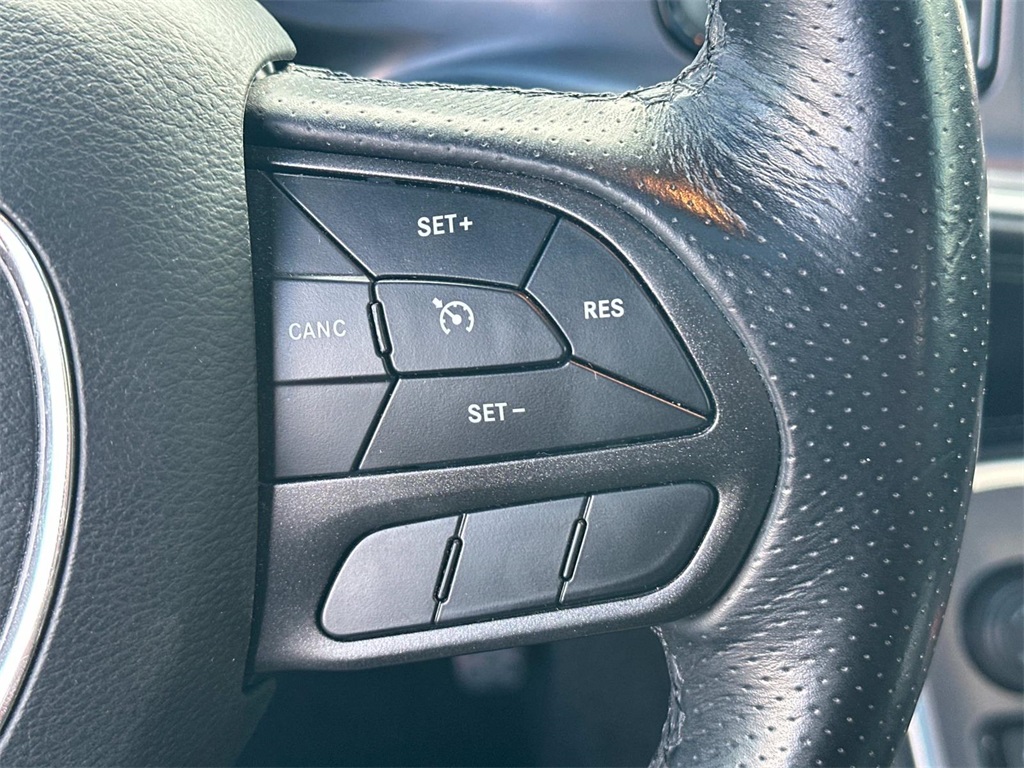 2020 Dodge Challenger SXT photo 24