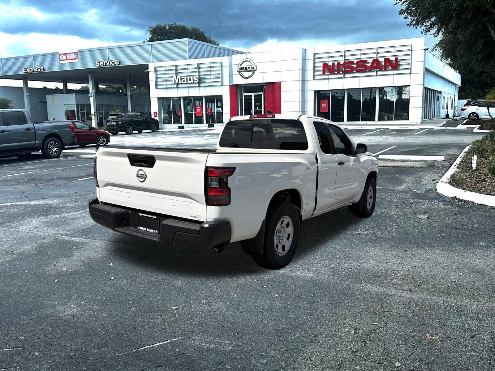 2026 Nissan Frontier S photo 2