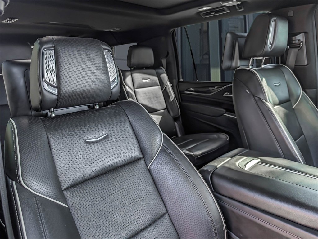 2021 Cadillac Escalade ESV Sport photo 25