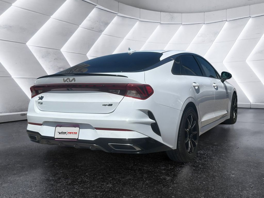 2022 Kia K5 GT-Line photo 3